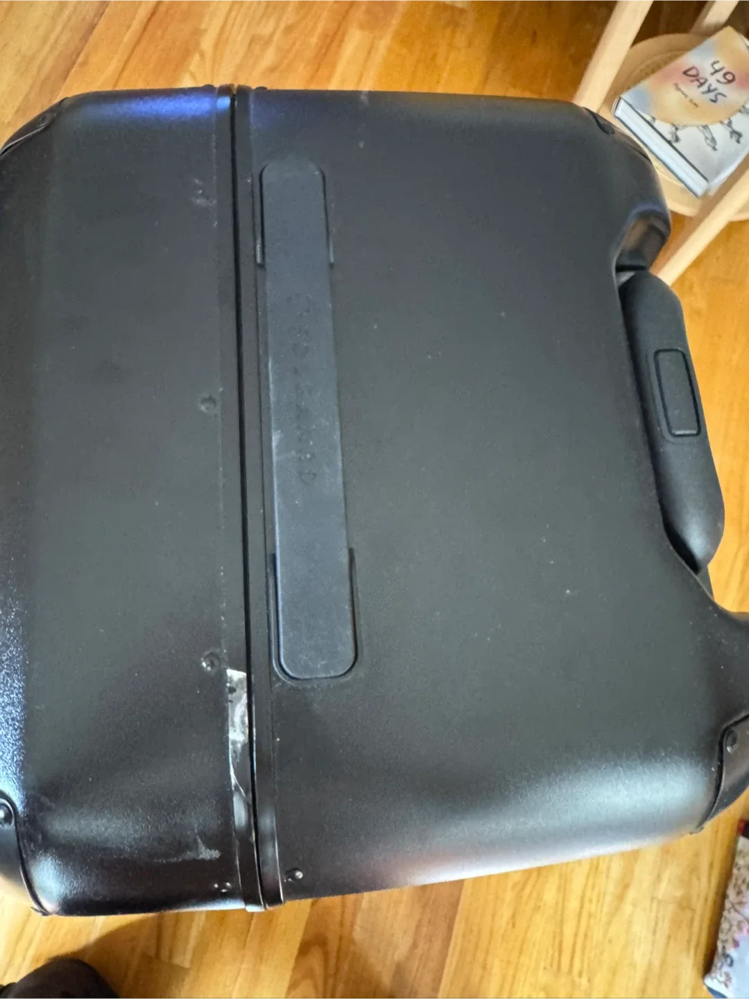 Solgaard Check-In Closet Suitcase image indicator(5)