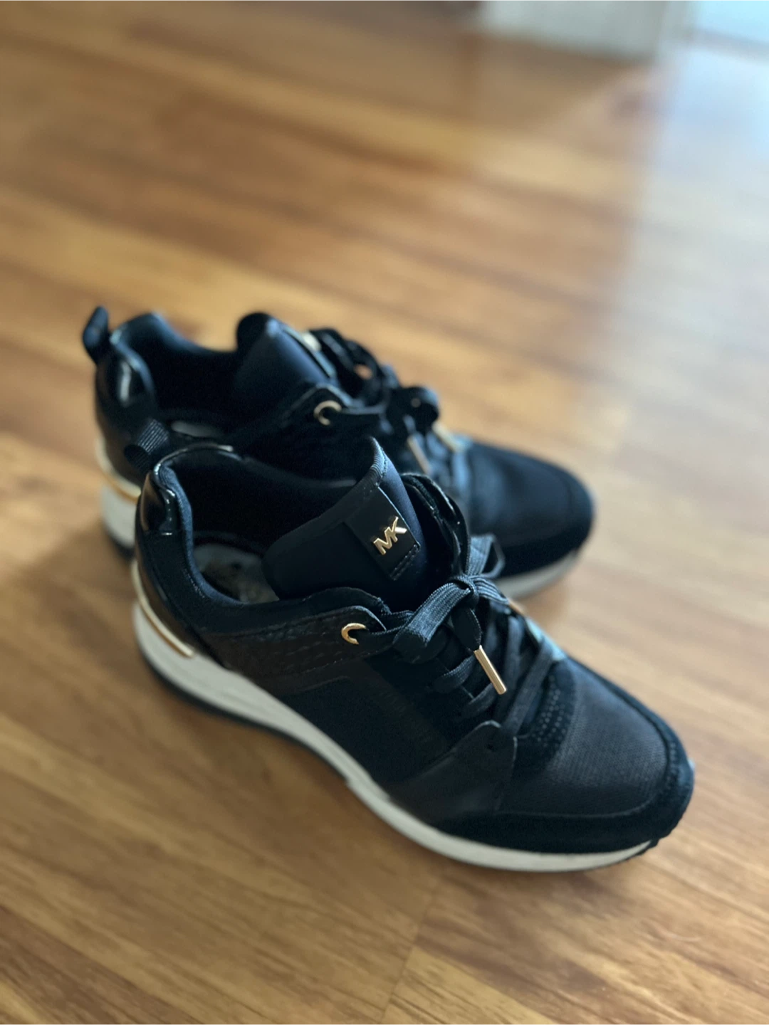 Michael Kors Sneakers, Size 6M