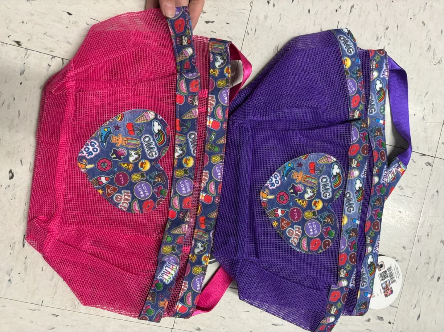 Assorted Cosmetic/Travel Bags image indicator(10)