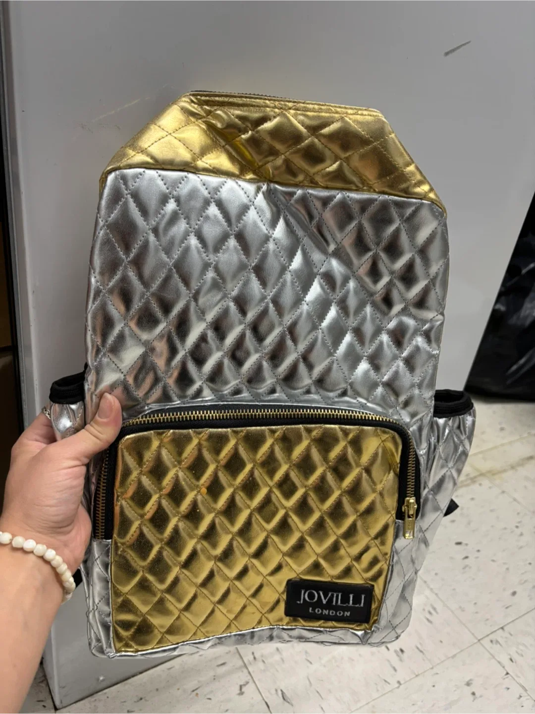 Assorted Cosmetic & Travel Bags image indicator(4)