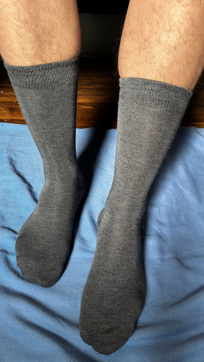 used Calvin Klein socks size 8/10.5 - photo 2