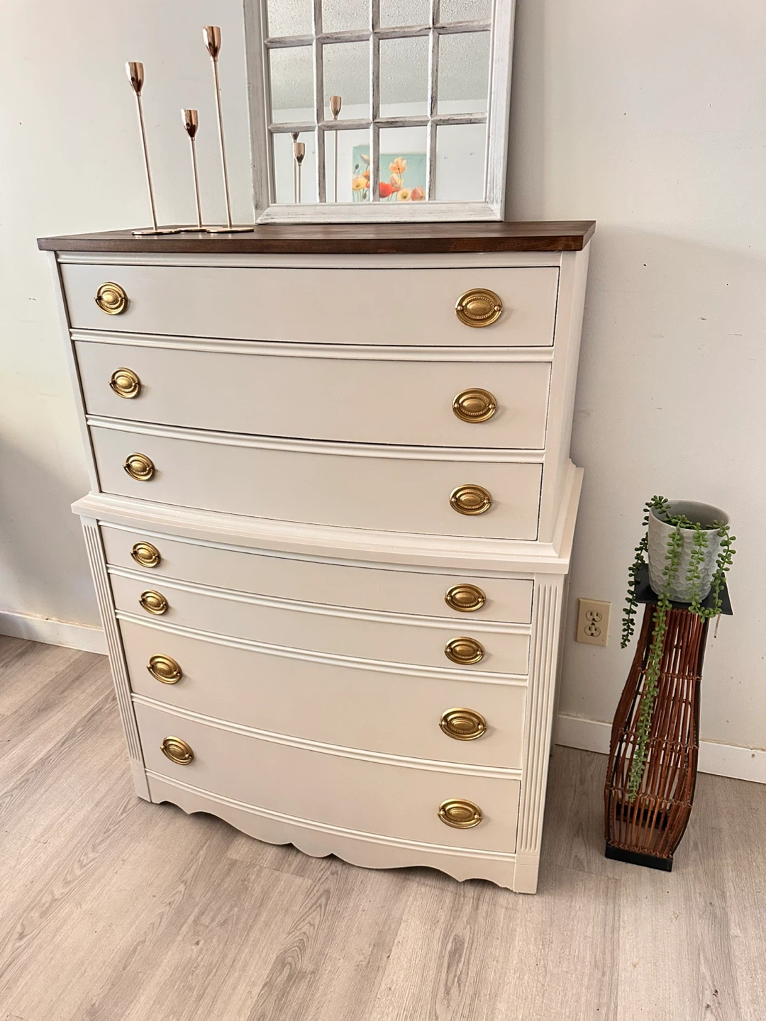 Vintage Style 9-Drawer Dresser - photo 3