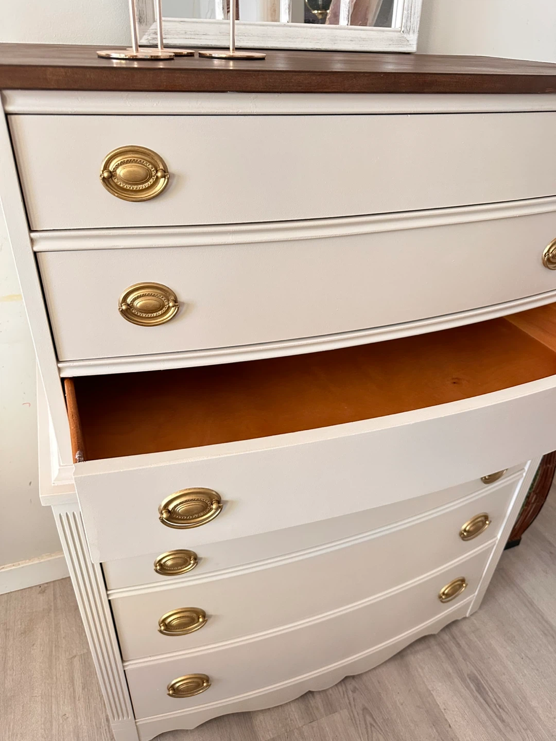 Vintage Style 9-Drawer Dresser - photo 2
