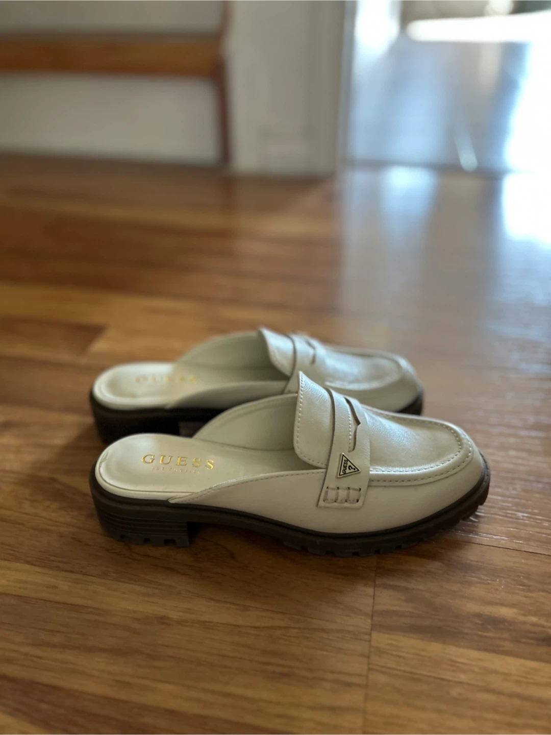 Guess White Leather Mules - Size 51/2