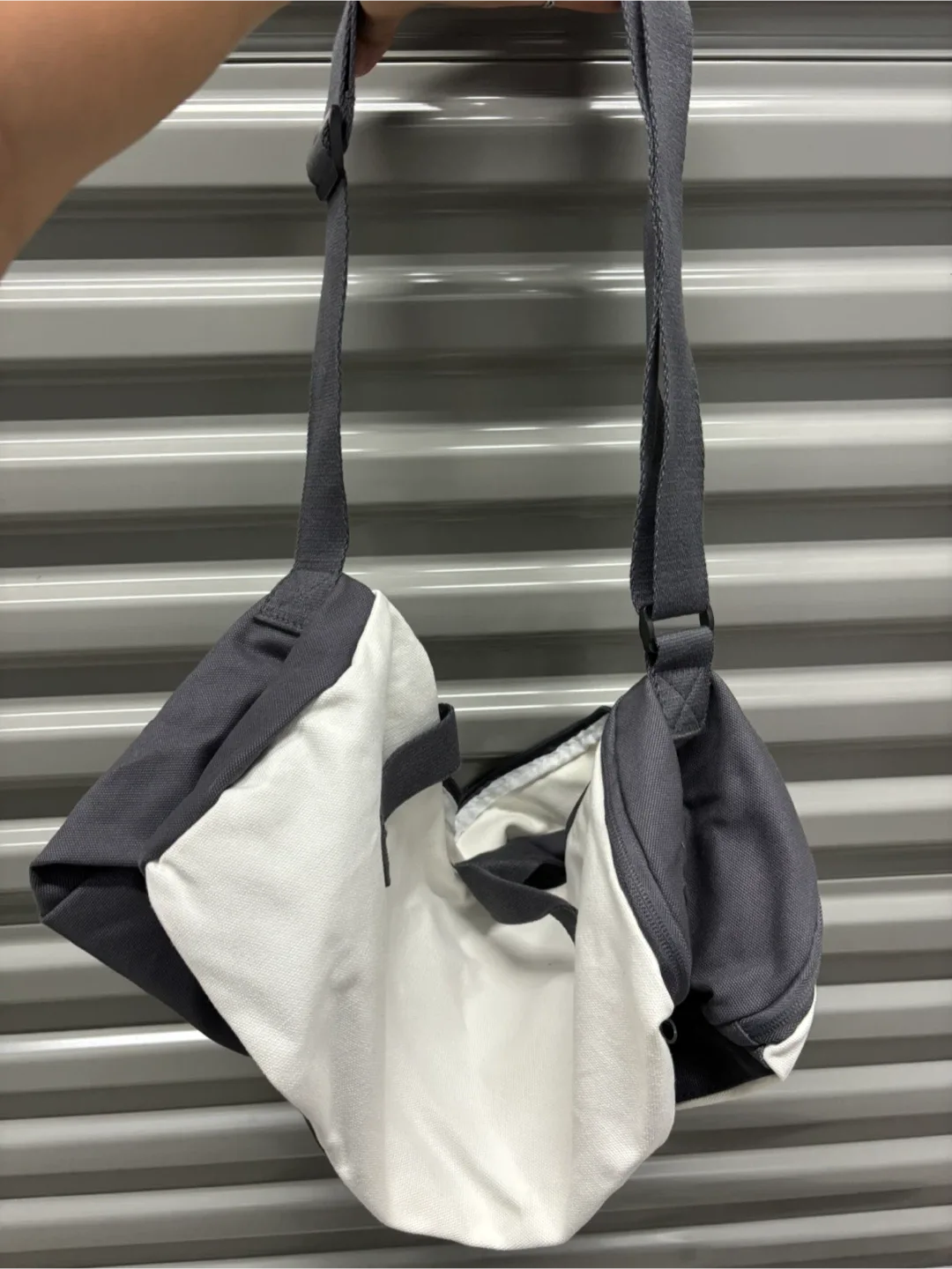 Duffle Bags image indicator(5)