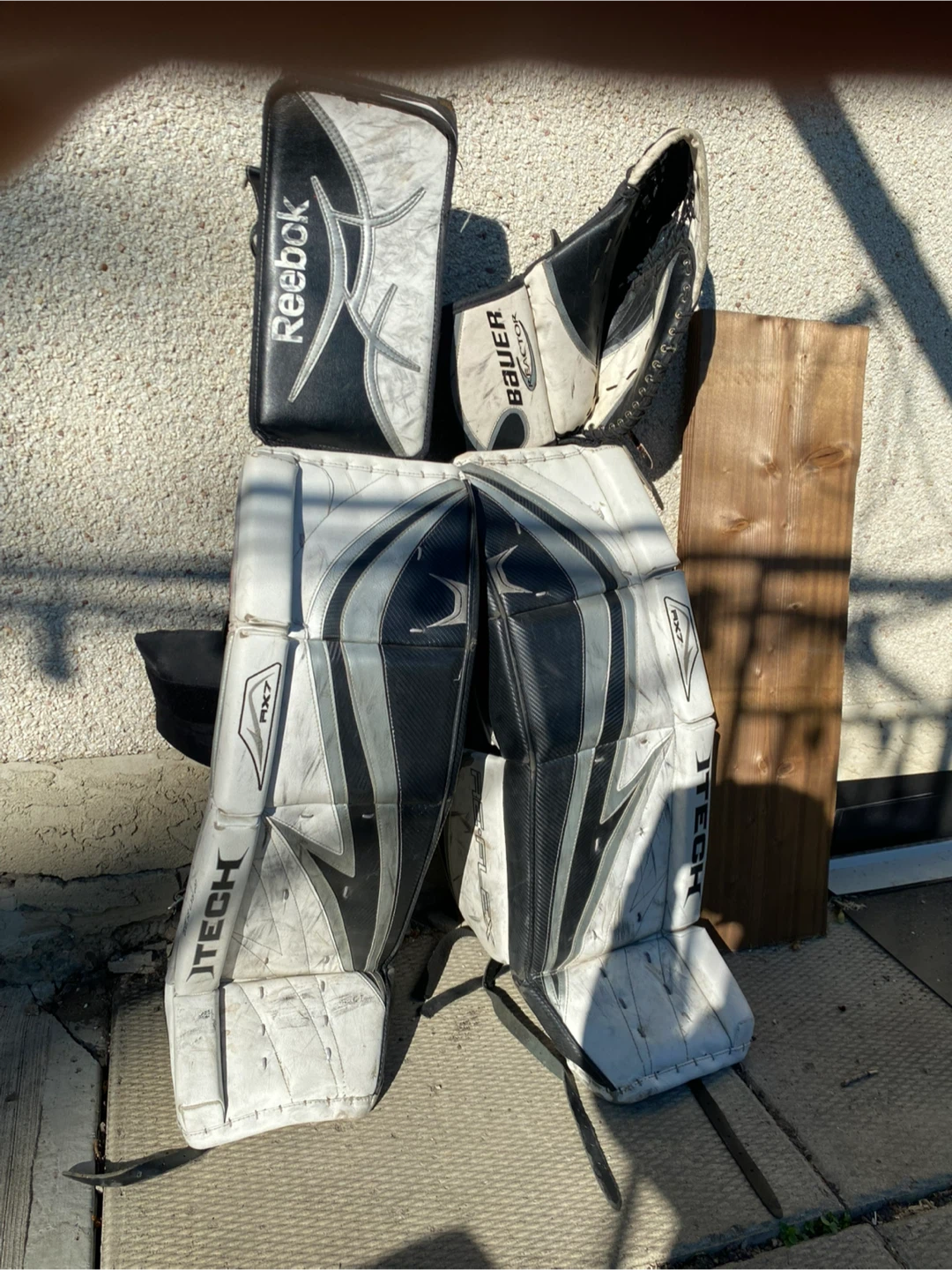 Senior Goalie Equipment Set - photo 2