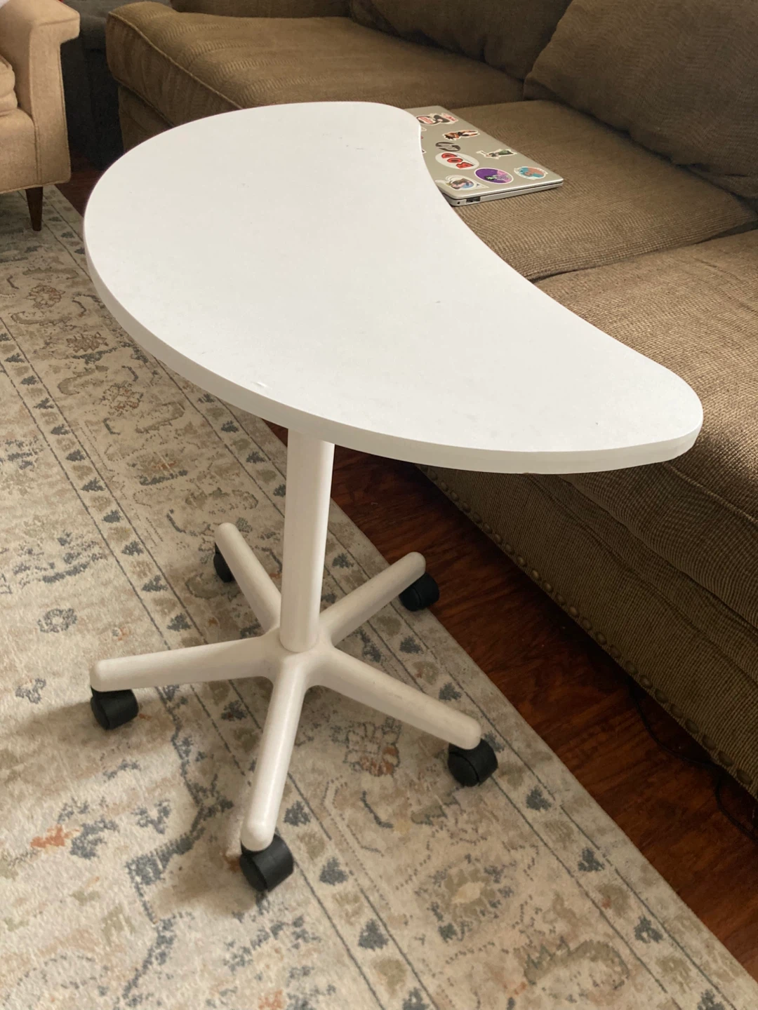 White Adjustable computer desk with wheels - photo 2