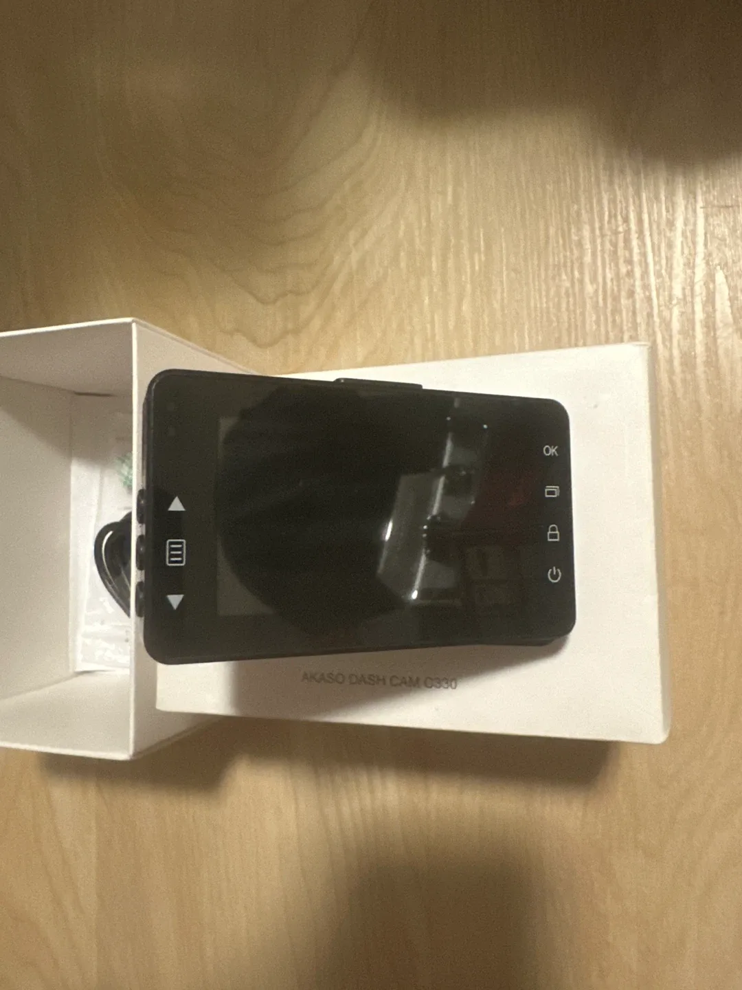 AKASO Dash Cam C330 - Like New! image indicator(2)