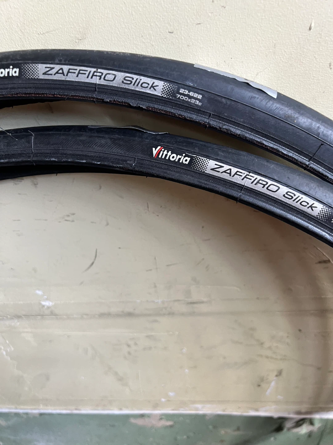 Vittoria Zaffiro Slick 700x23c Bike Tires - photo 2