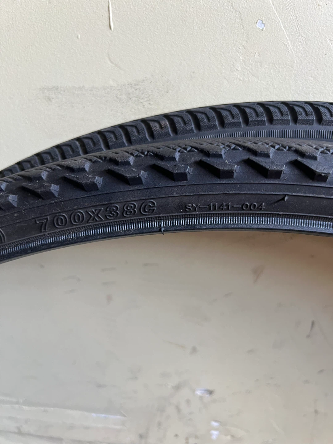 700x38C Bike Tires