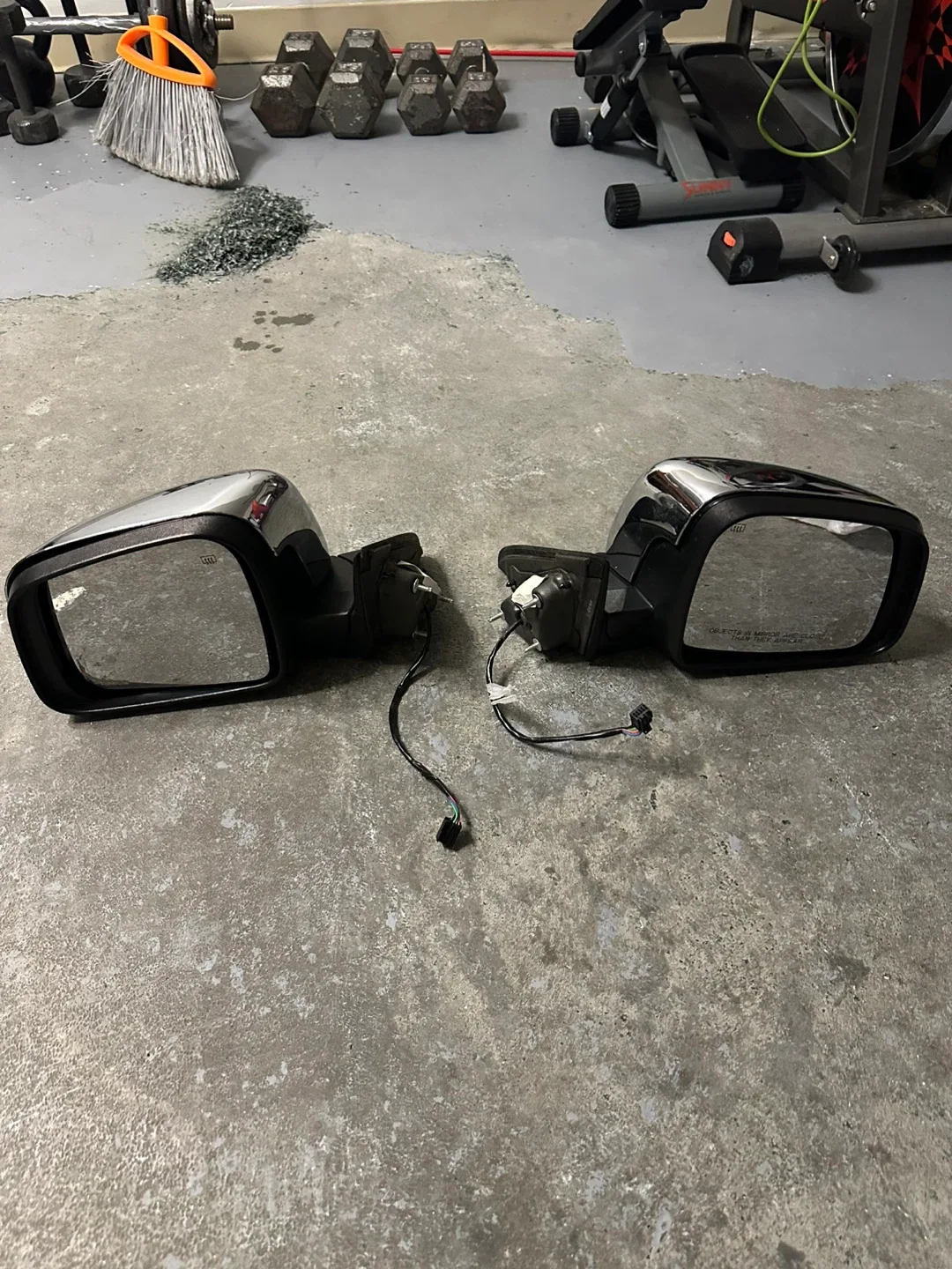 Chrome Side Mirrors - Set of 2 image indicator(3)