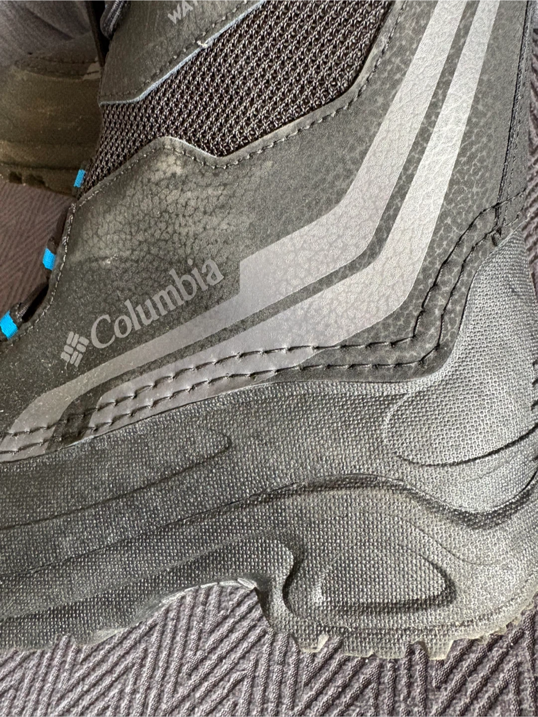 Columbia Waterproof Winter Boots - Size 4 - photo 3