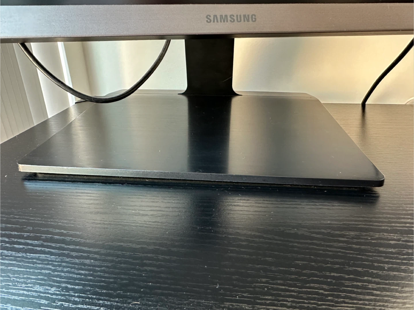 Samsung 27 inch Monitor - photo 3