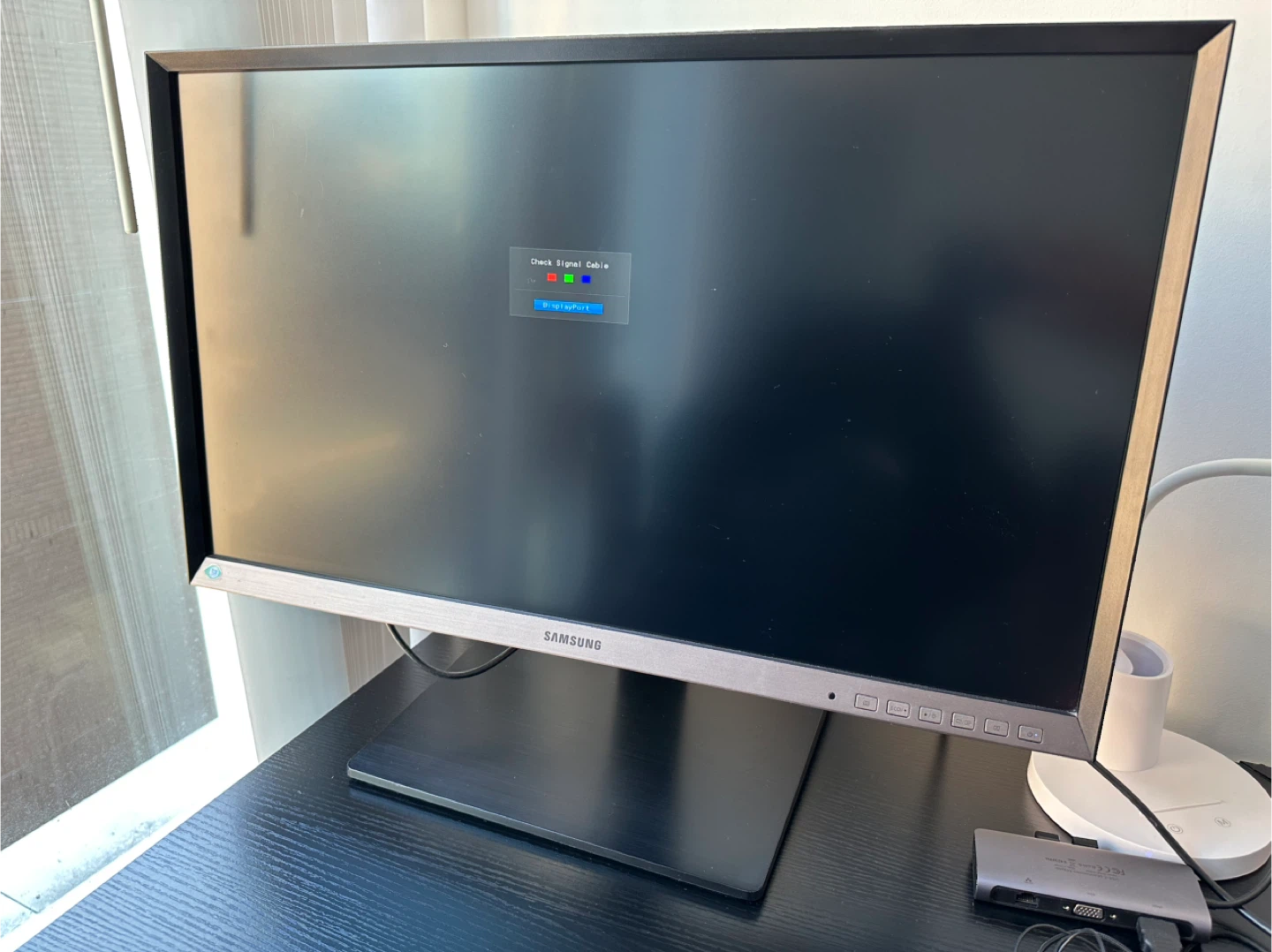 Samsung 27 inch Monitor - photo 4