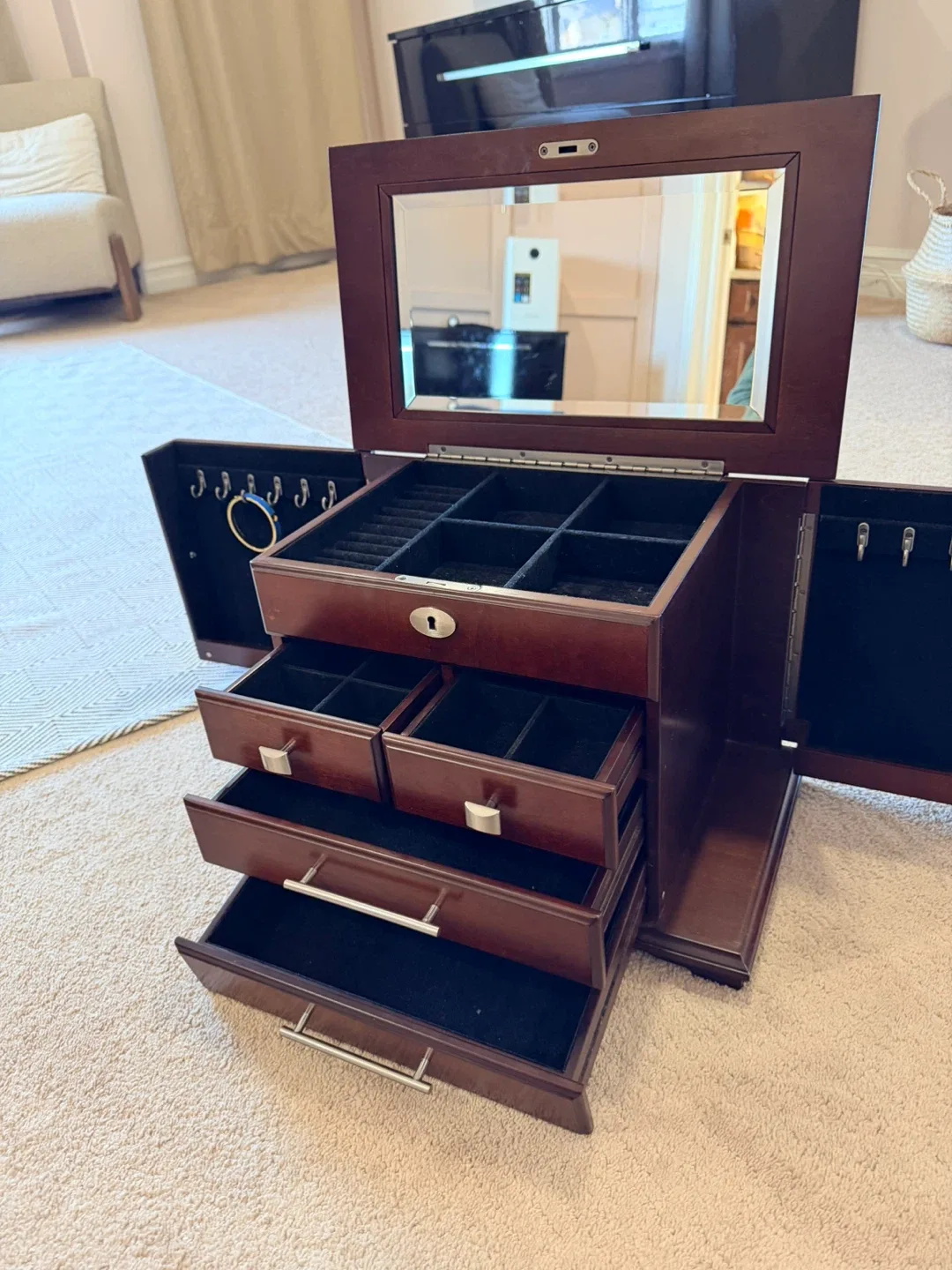 Wooden Jewelry Box with Mirror image indicator(2)