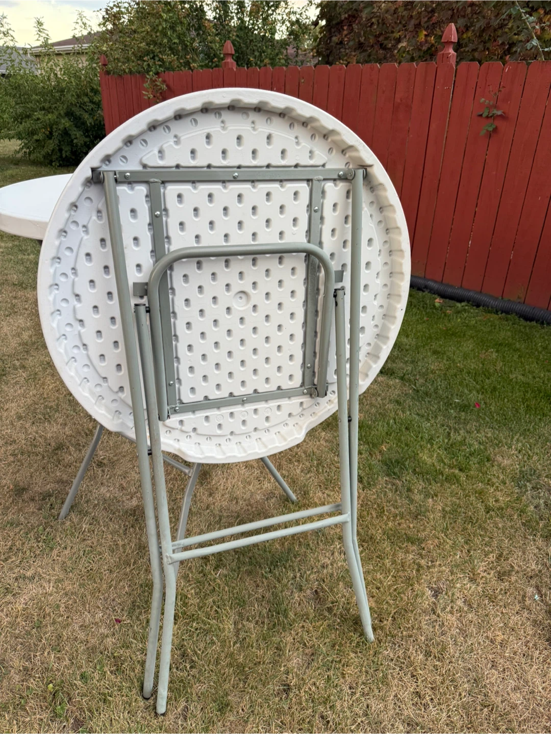 Folding Round Tables - White - photo 5