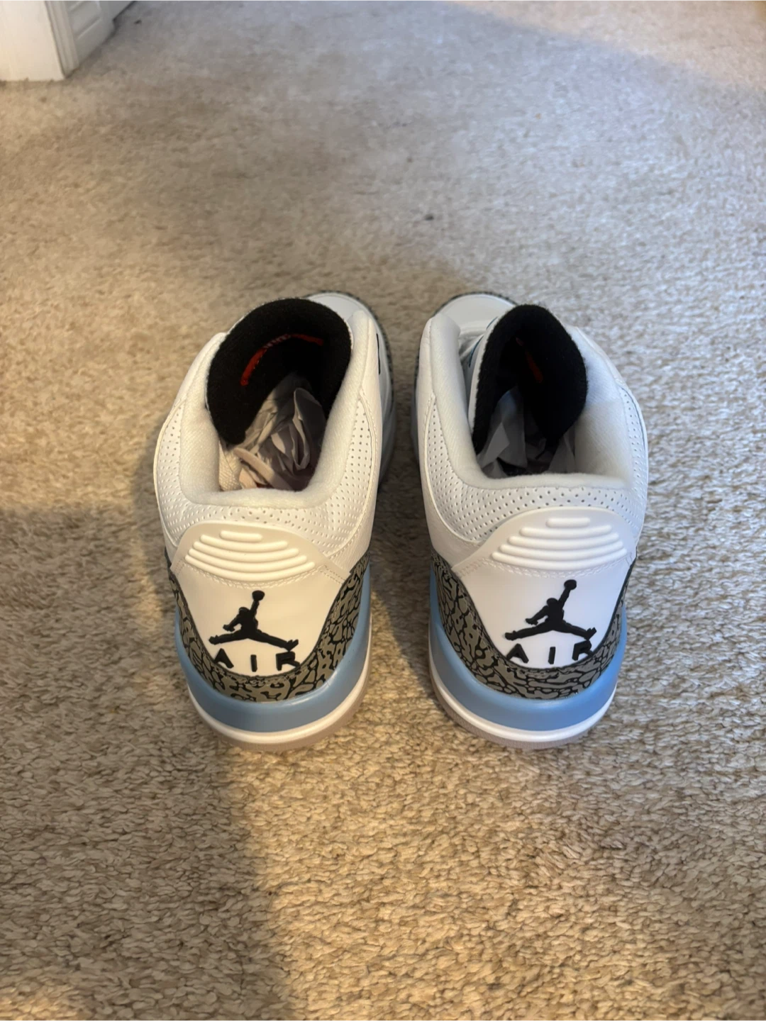 Jordan 3 Retro UNC - photo 3