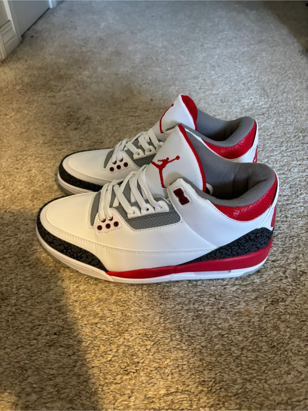 Jordan 3 Retro Fire Red - photo 2