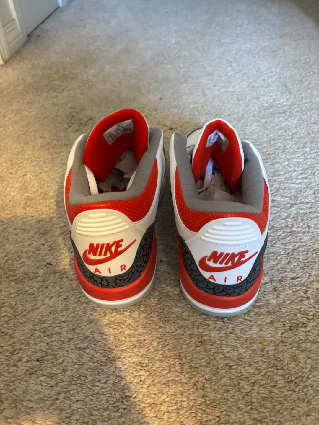 Jordan 3 Retro Fire Red - photo 3