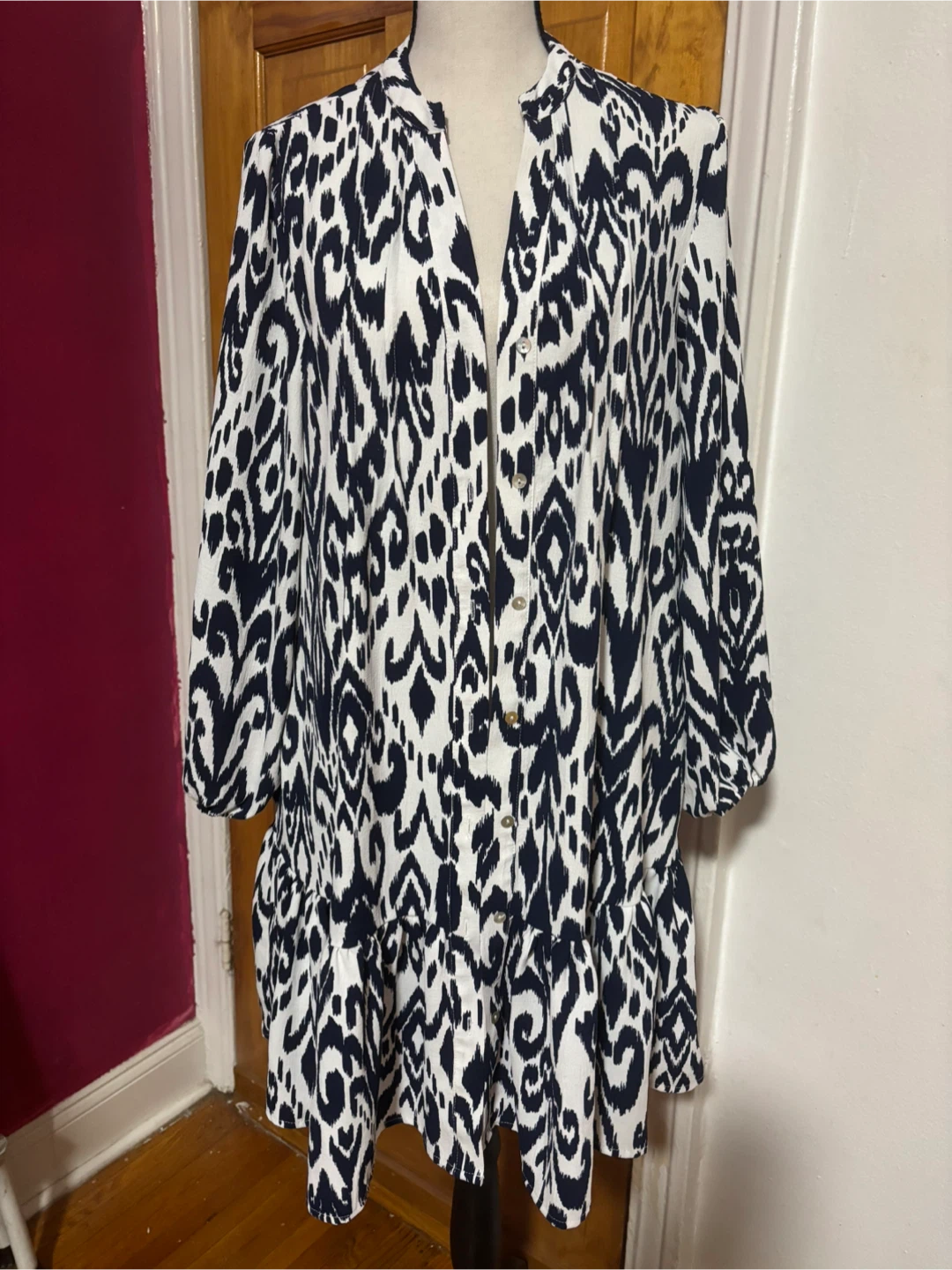 Tahari Arthur S. Levine Dress - Size Small