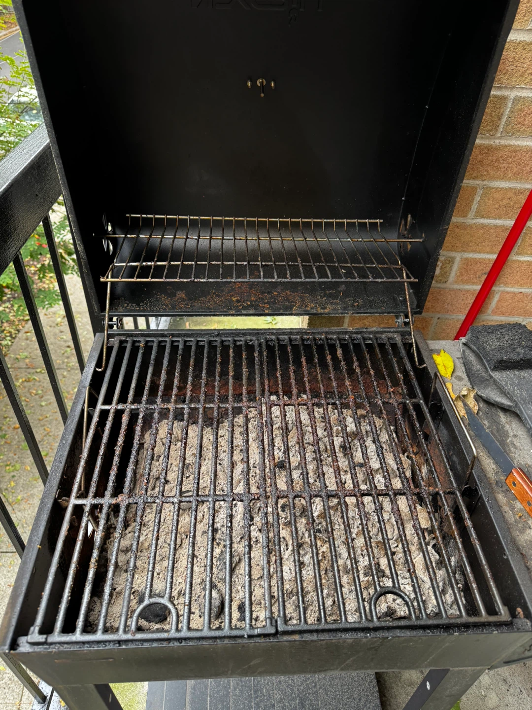 Nexgrill BBQ Grill PICK UP ONLY - photo 2