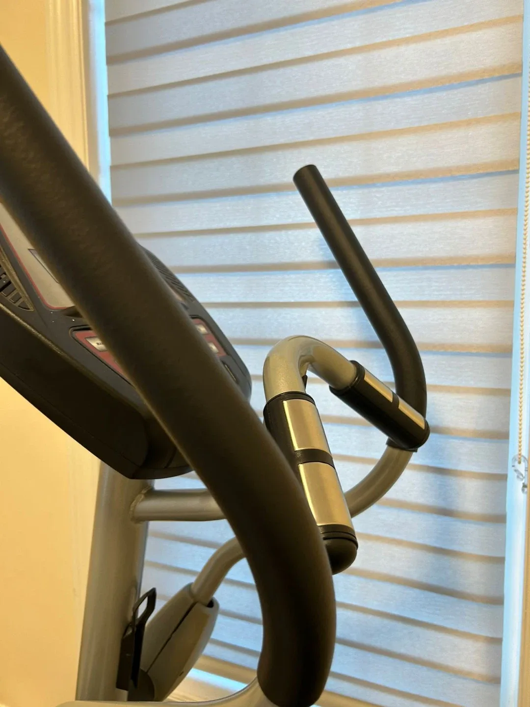 Free Spirit Elliptical Machine image indicator(7)