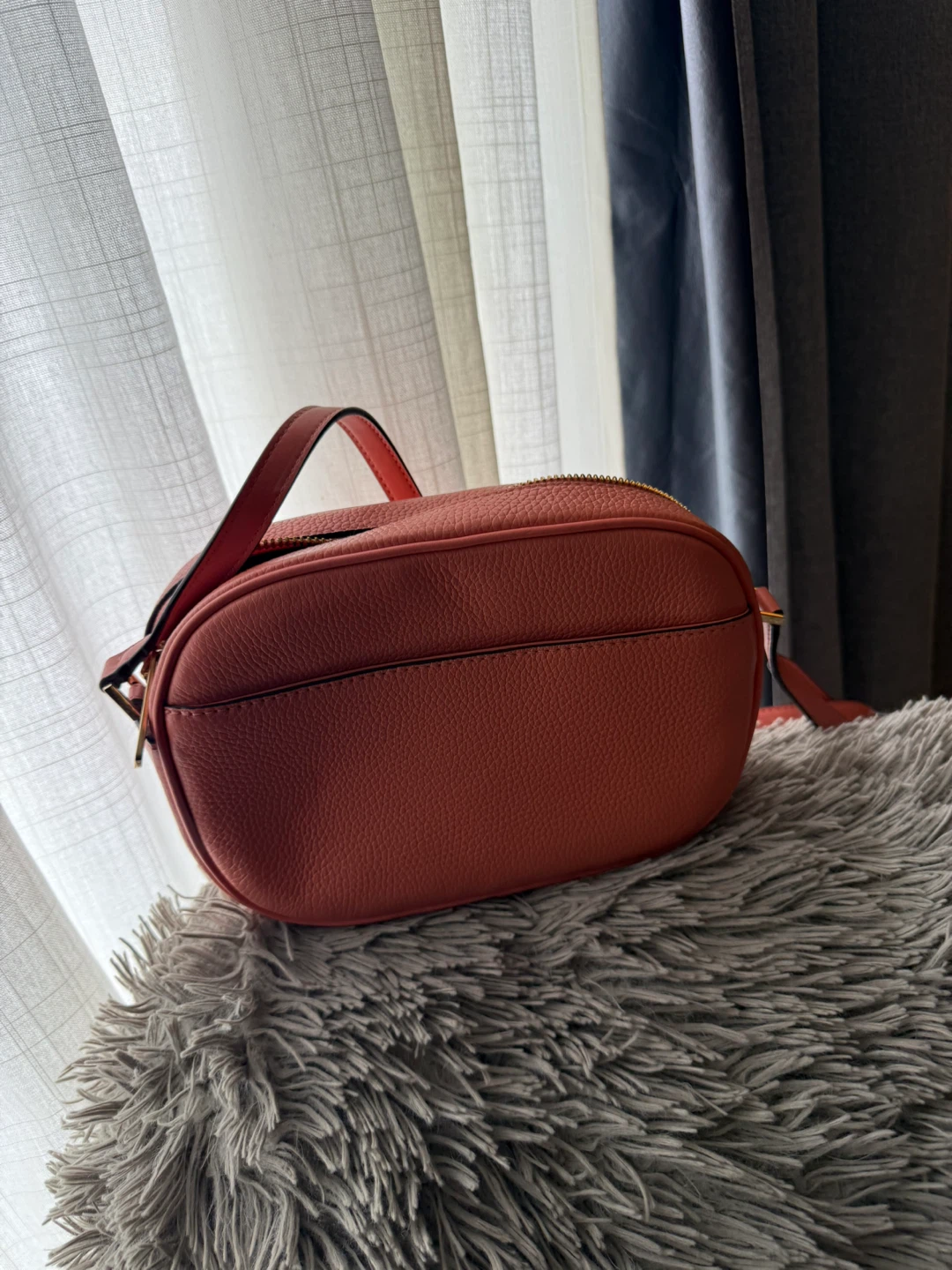 Michael Kors Jet Set Medium Crossbody Bag - photo 2