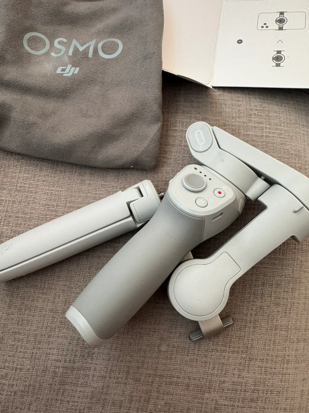 DJI OM 4 SE Smartphone Stabilizer - Like New! image indicator(7)