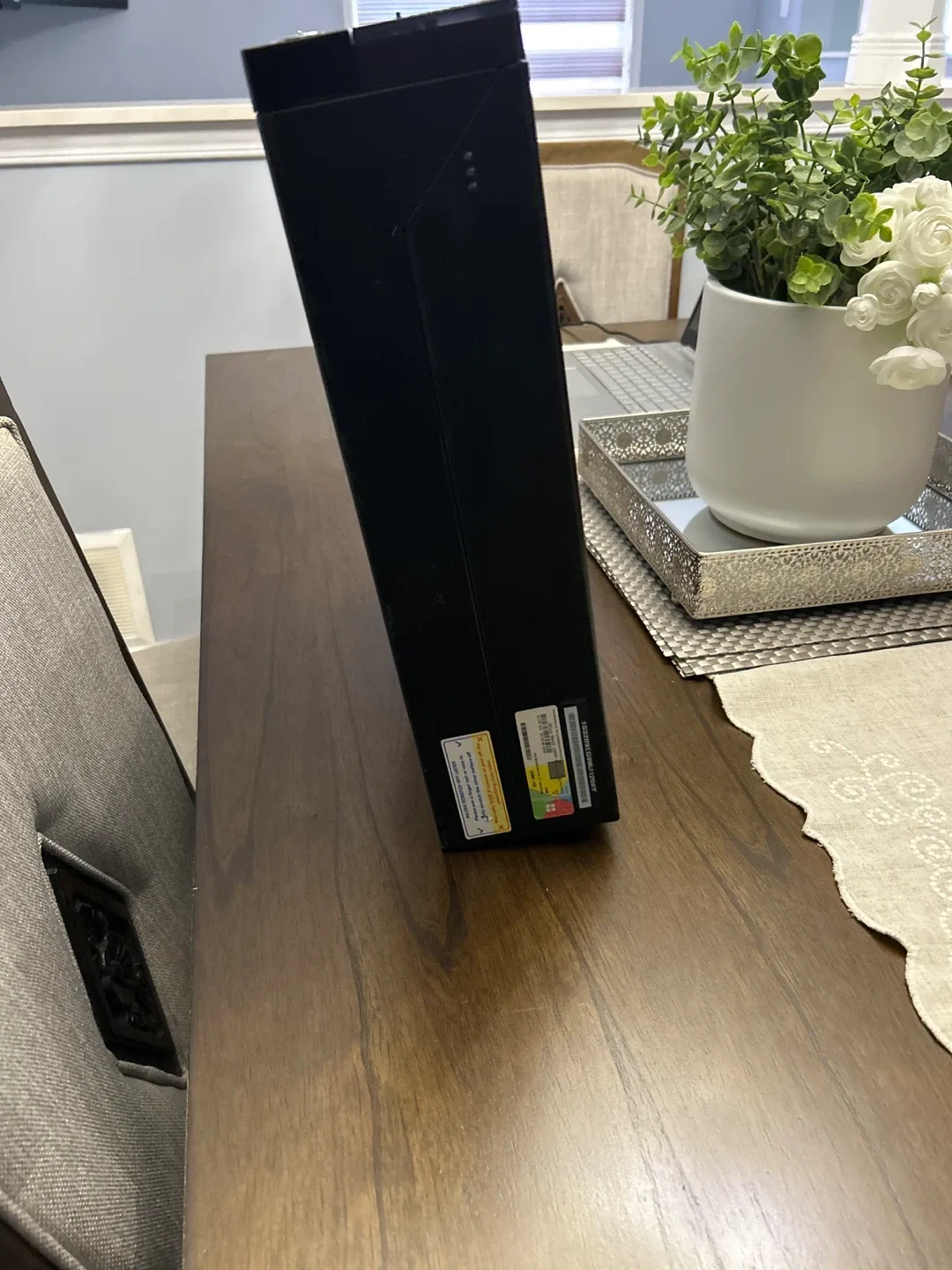 Lenovo ThinkCentre M Series Desktop PC image indicator(2)