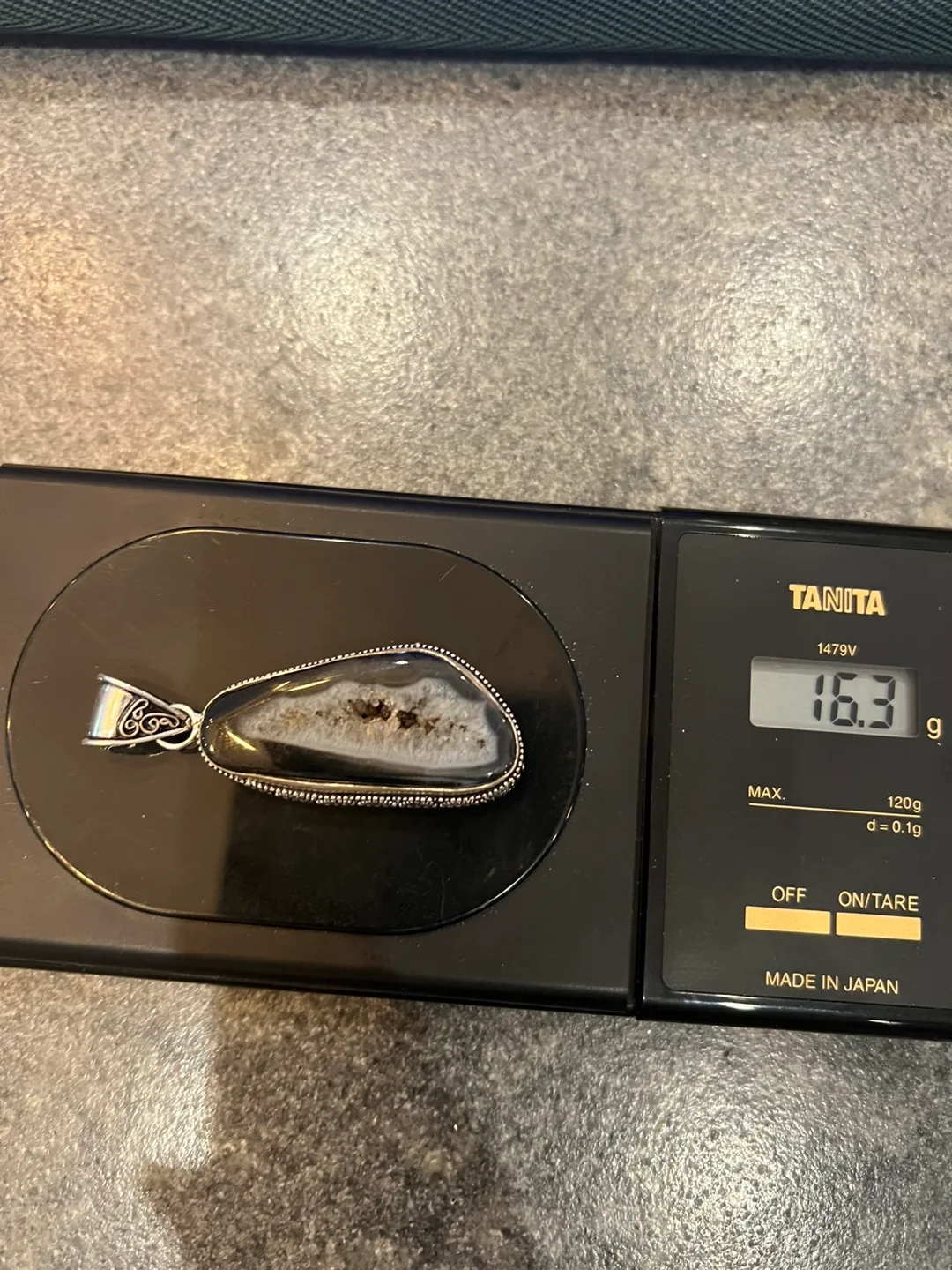 Sterling Silver Agate Pendant image indicator(6)