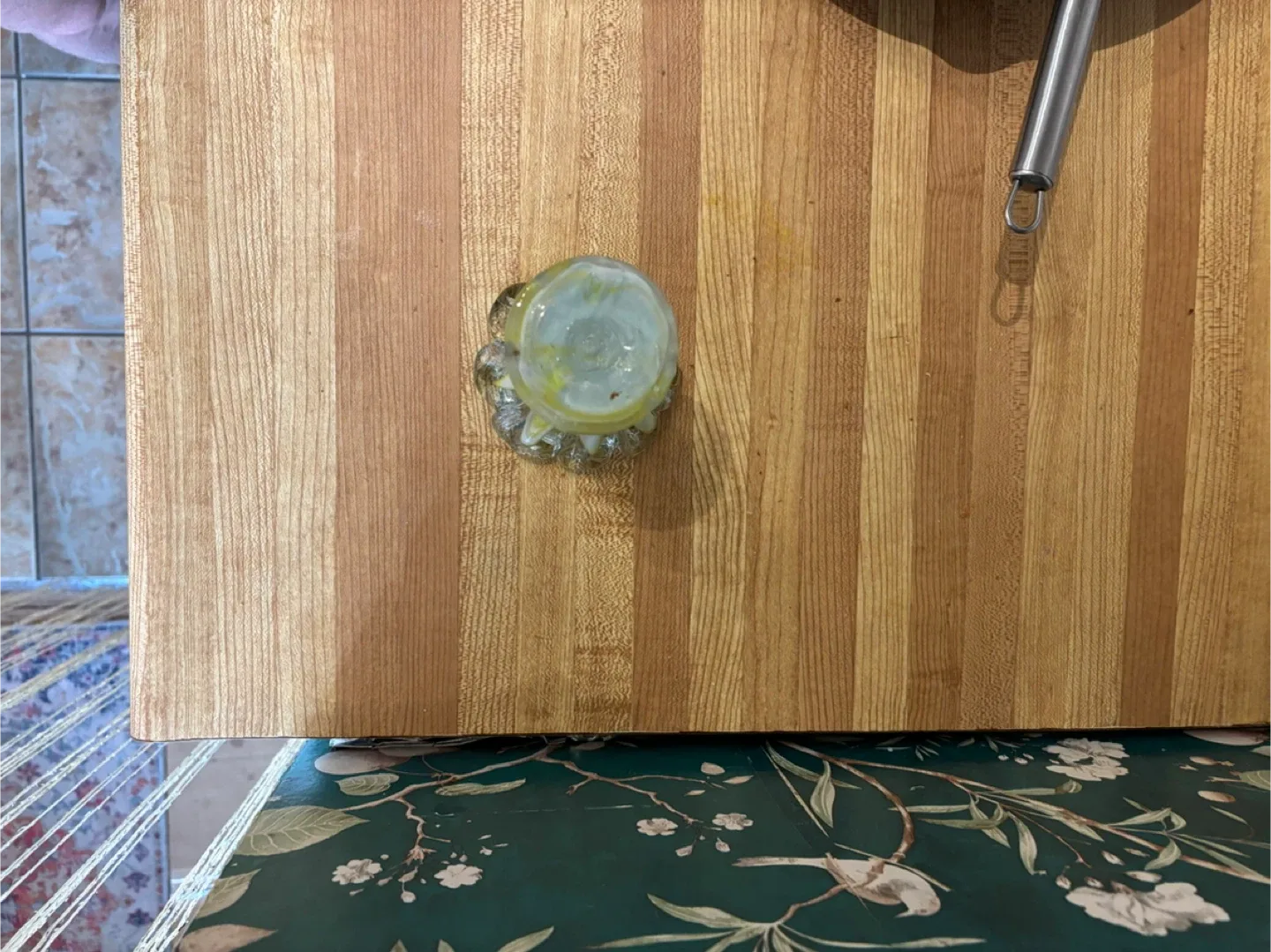 Yellow & White Swirl Glass Vase image indicator(3)