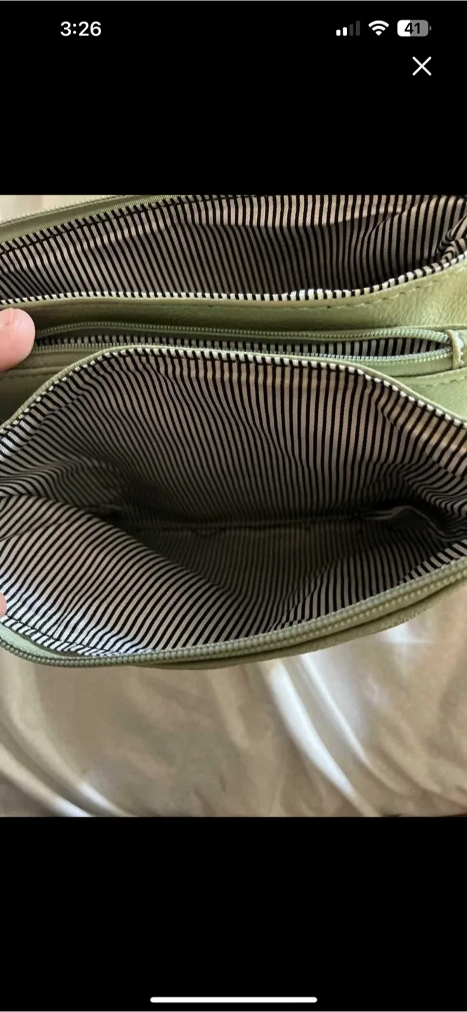 Light Green Leather Purse image indicator(4)