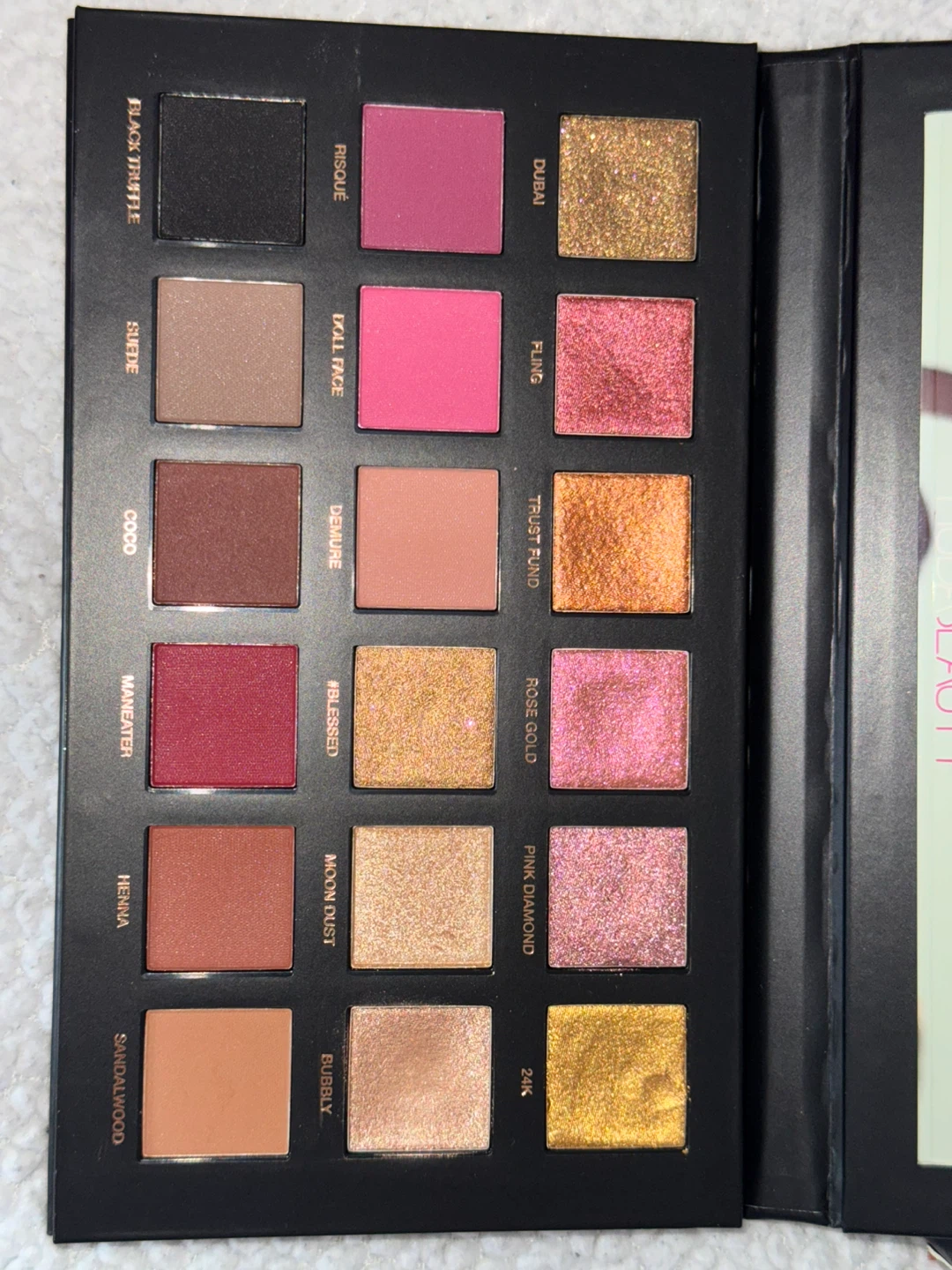 Huda Beauty Rose Gold Remastered Eyeshadow Palette - photo 4