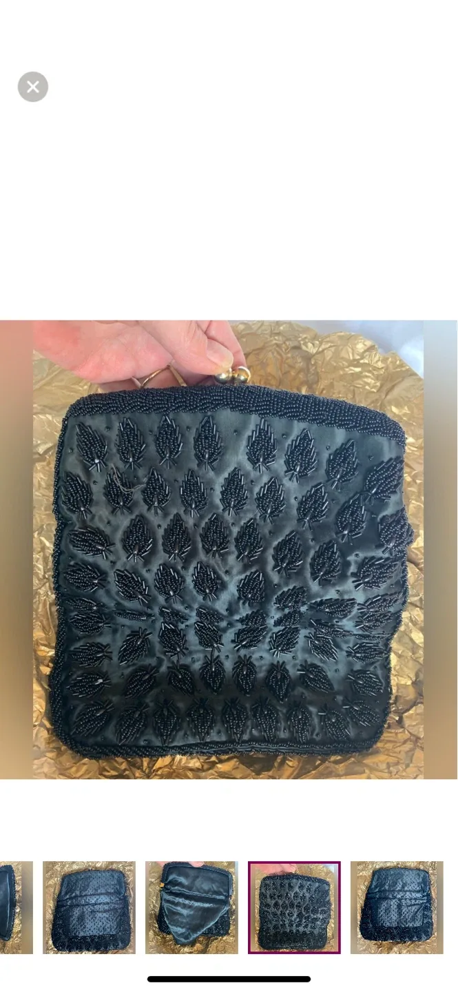 Vintage Beaded Evening Clutch image indicator(8)