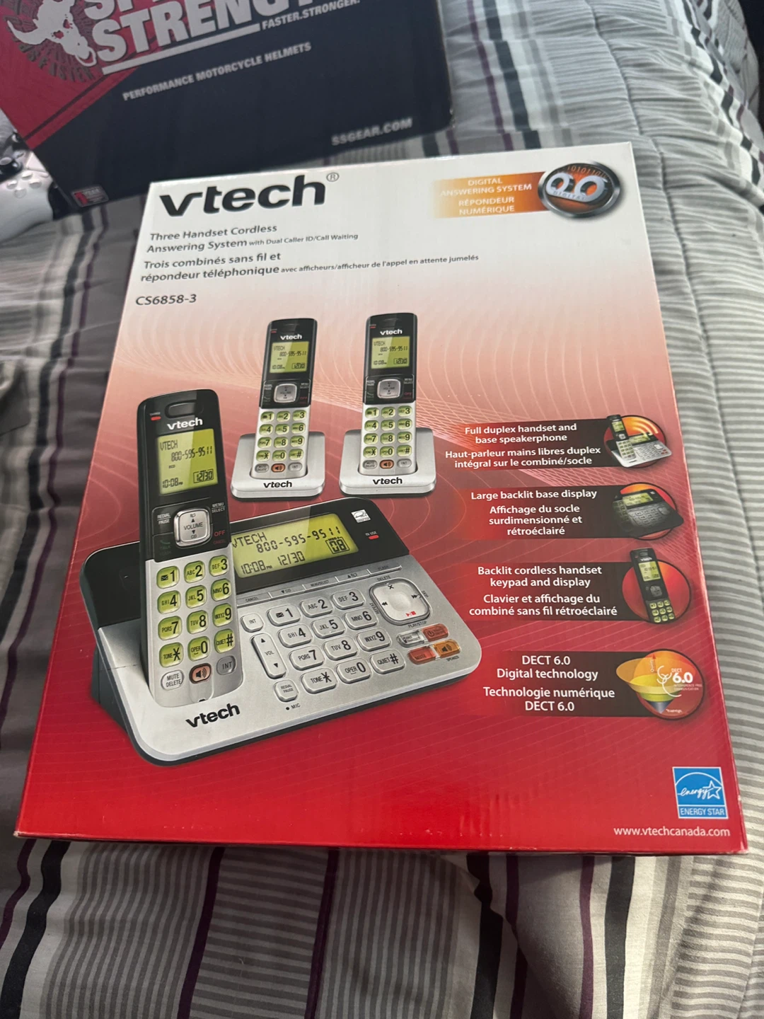 VTech CS6858-3 Cordless Phone System - New in Box