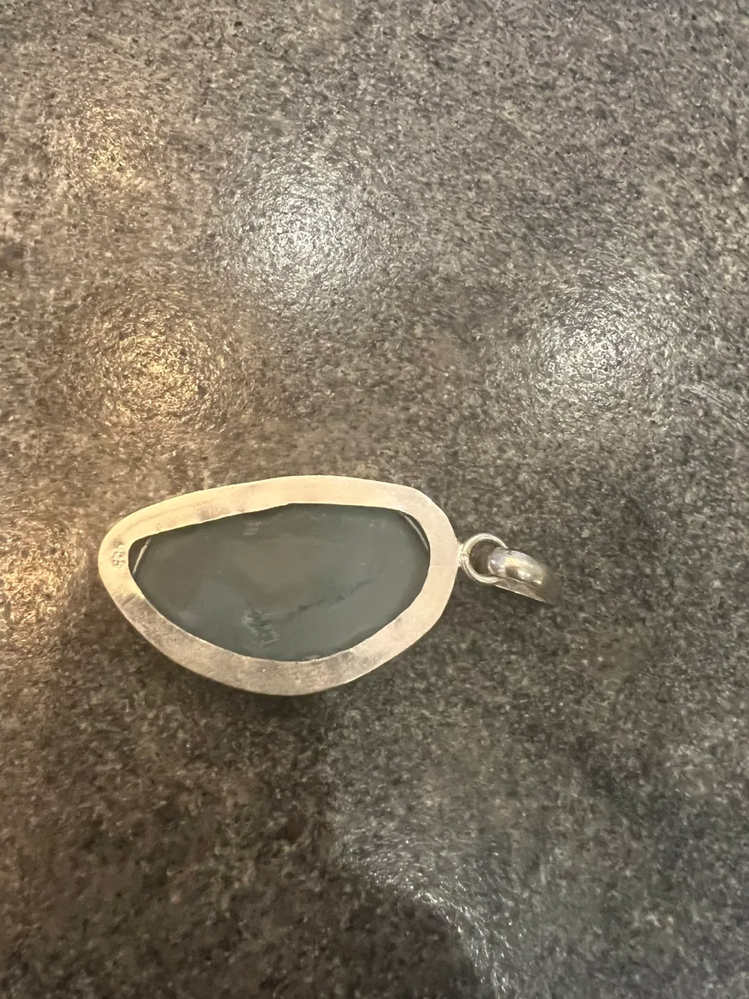 Agate & Sterling Silver Pendant image indicator(6)