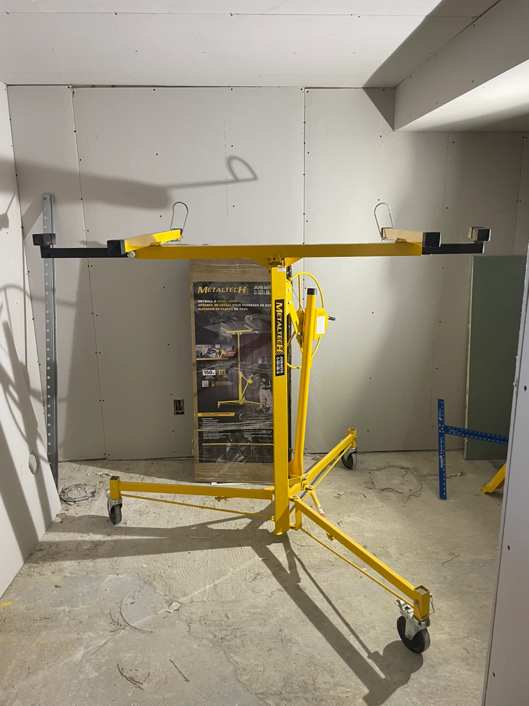 Metaltech Drywall & Panel Hoist - photo 3