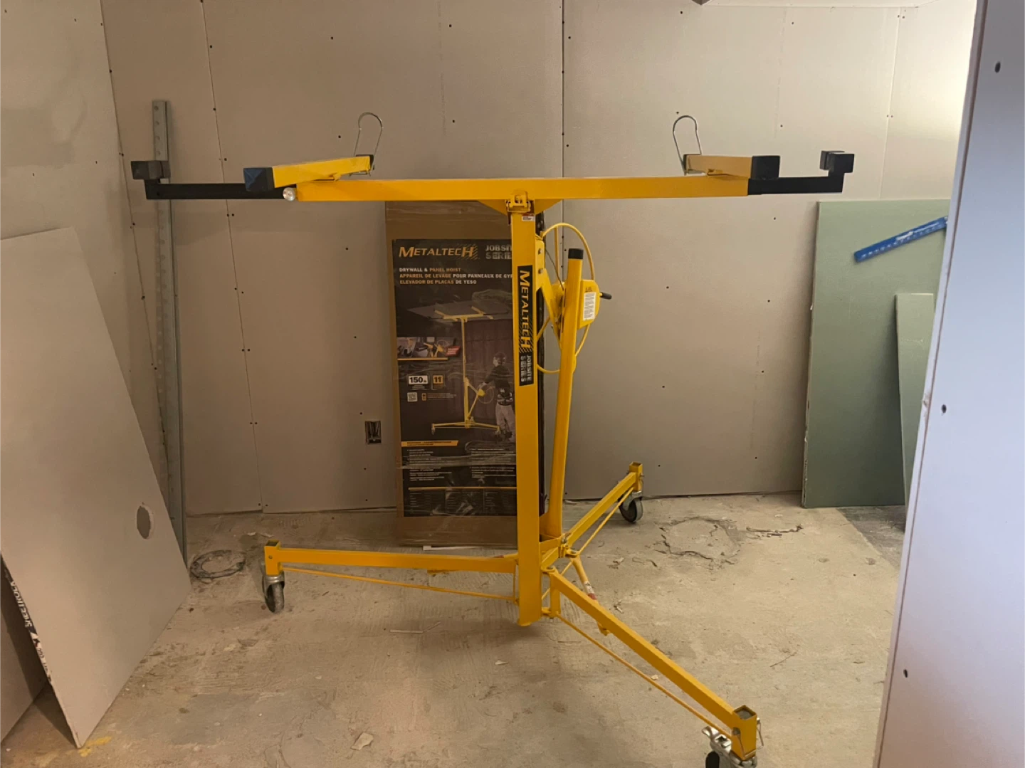 Metaltech Drywall & Panel Hoist