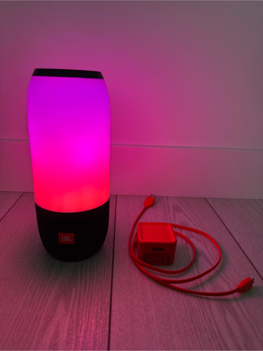 JBL Pulse 3 Portable Bluetooth Speaker