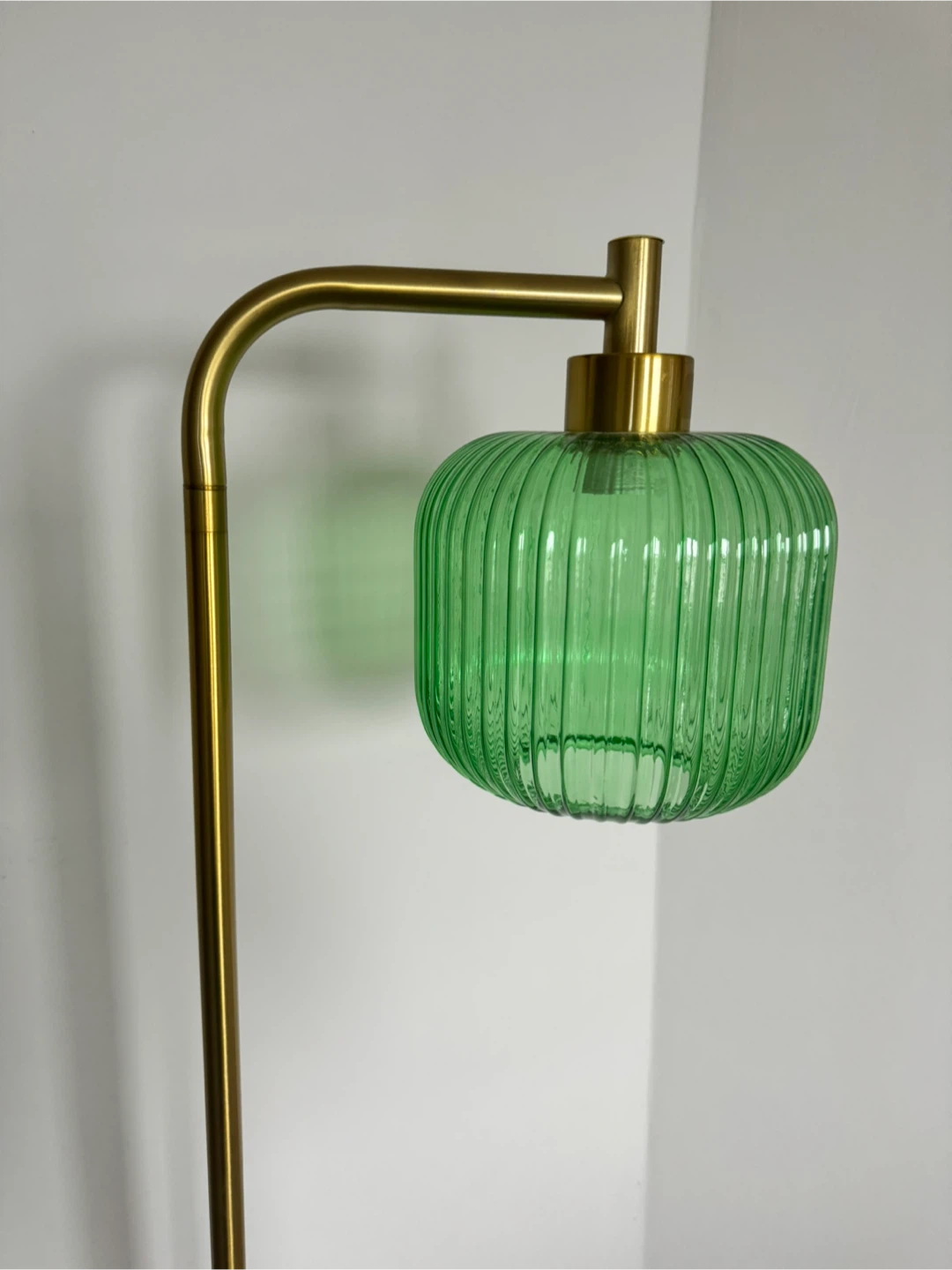 Gold & Green Arched Floor Lamp - photo 3