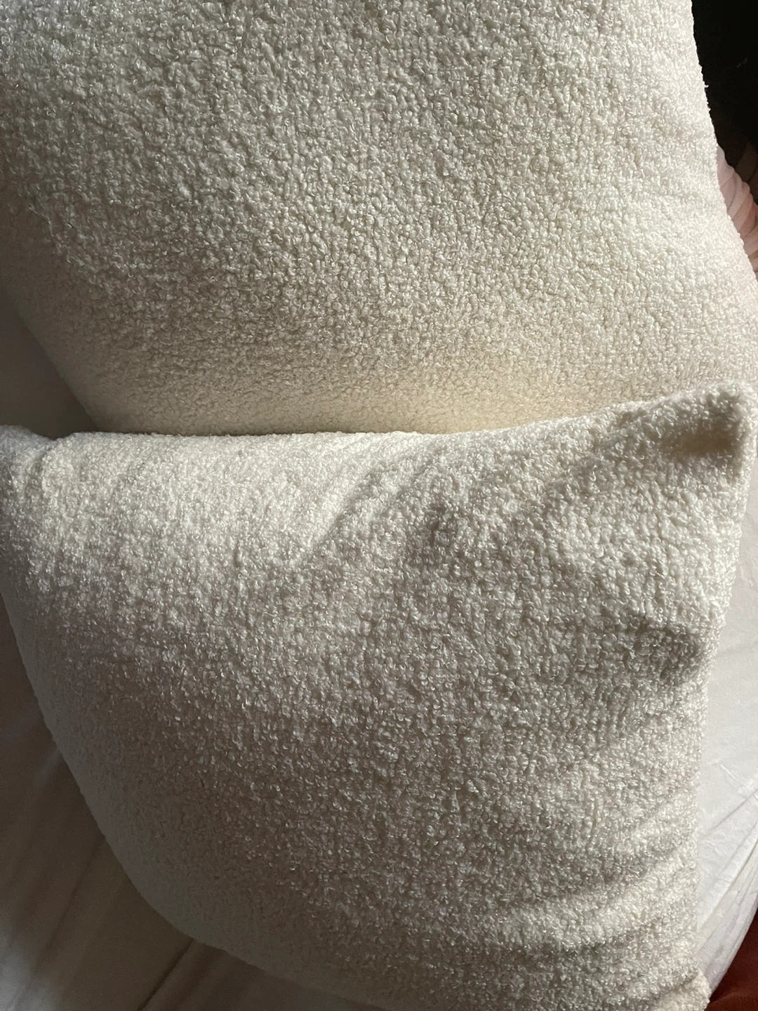 2x White Throw Pillow Cases (21x21”) - photo 2