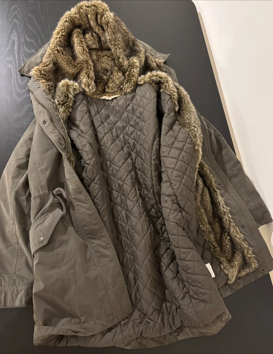 Abercrombie & Fitch Olive Green Winter Parka image indicator(2)