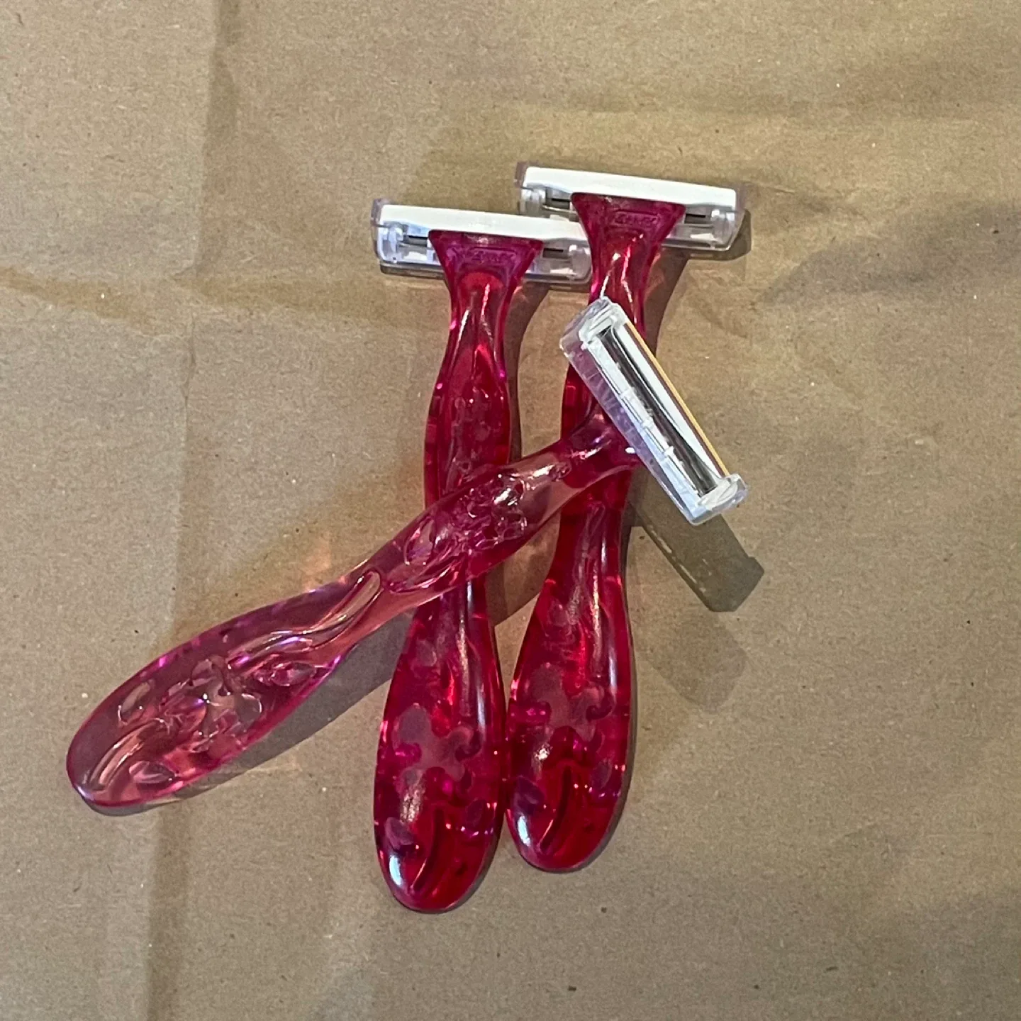3x Bic Pink Disposable Razors