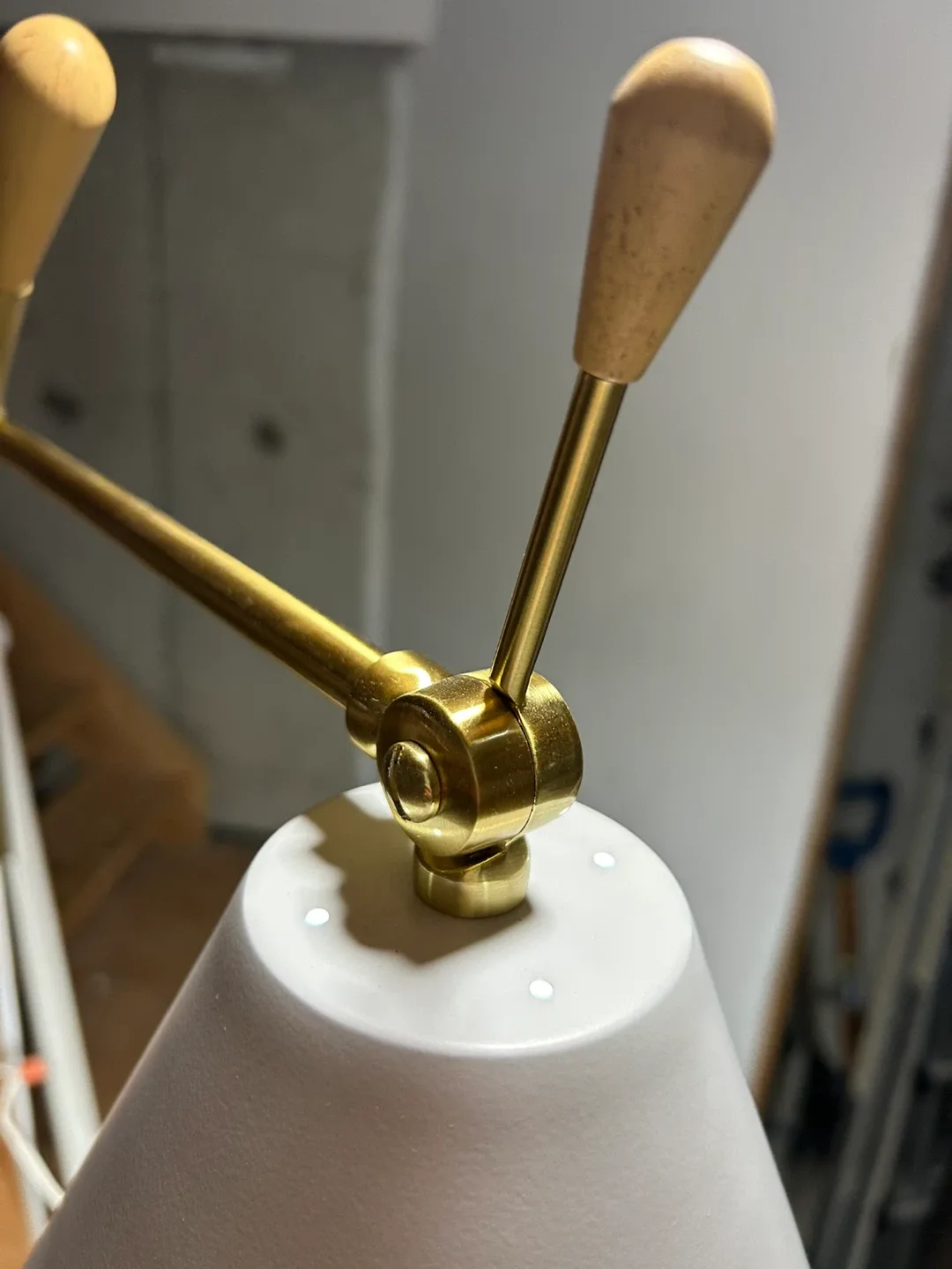 Modern White & Gold Wall Sconce image indicator(6)