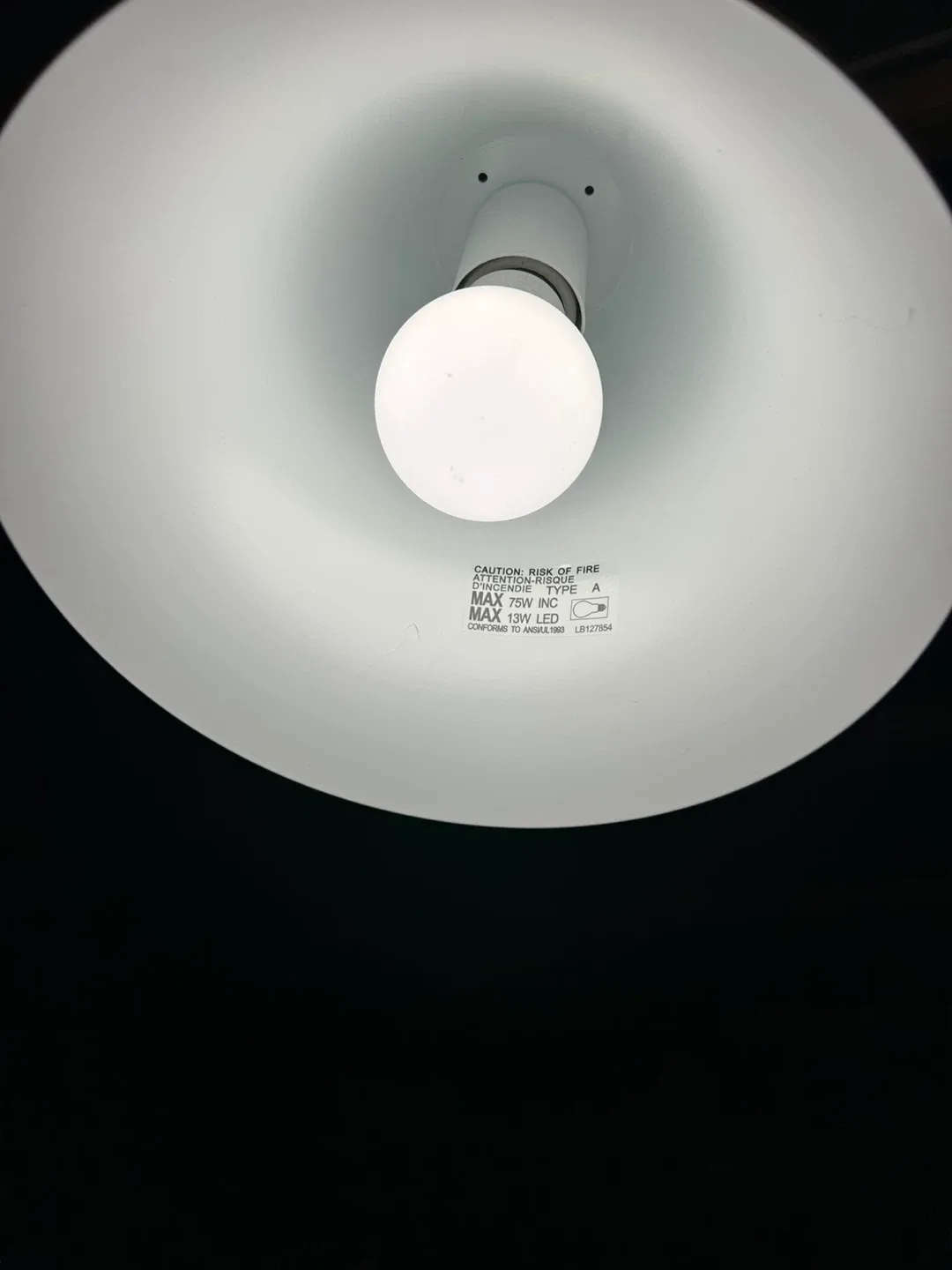 Modern White & Gold Wall Sconce image indicator(8)