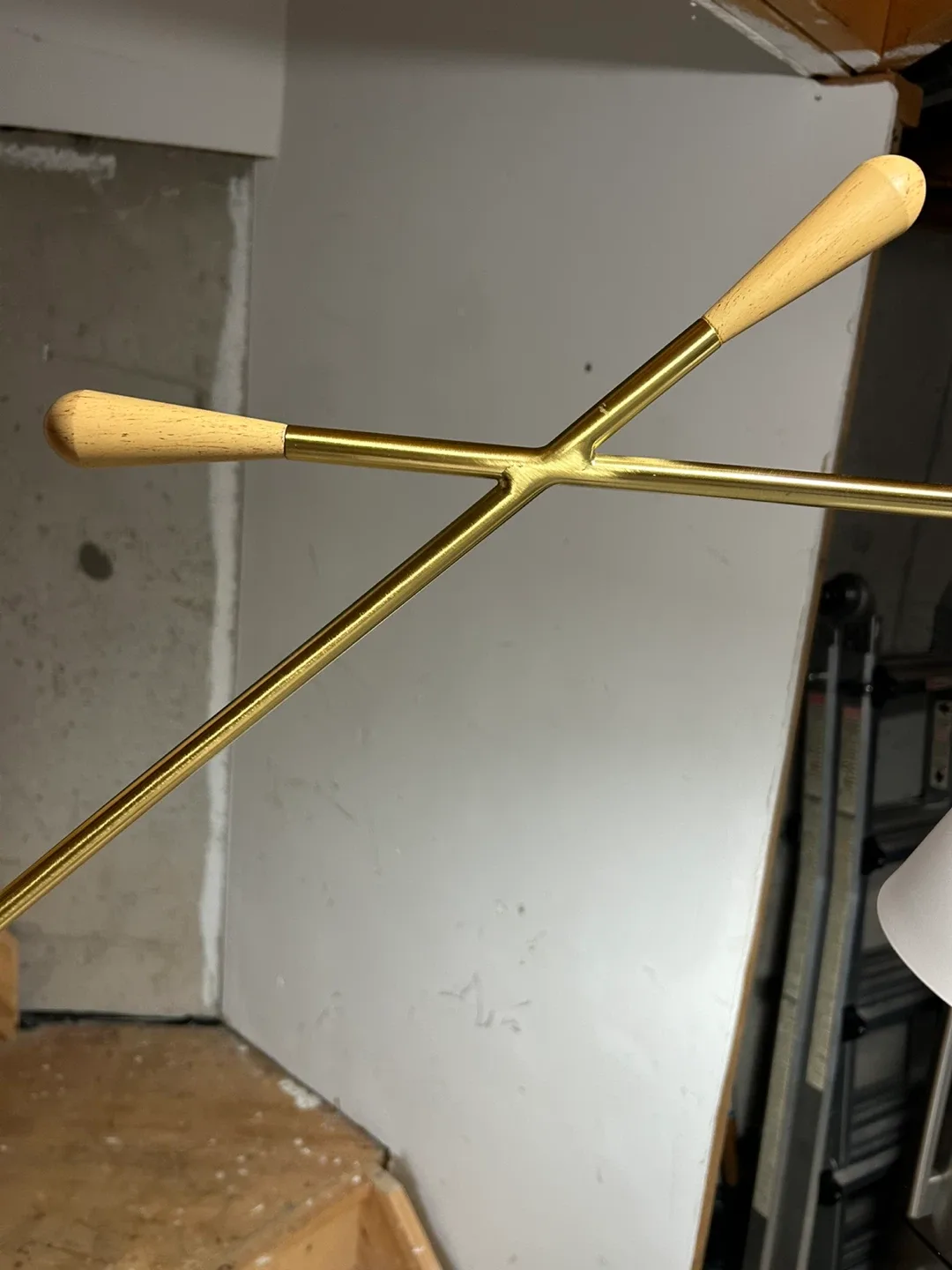 Modern White & Gold Wall Sconce image indicator(7)