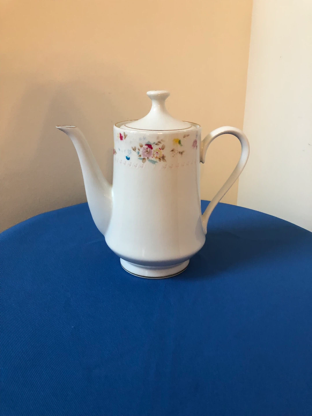 Jamestown China Vintage Floral Teapot