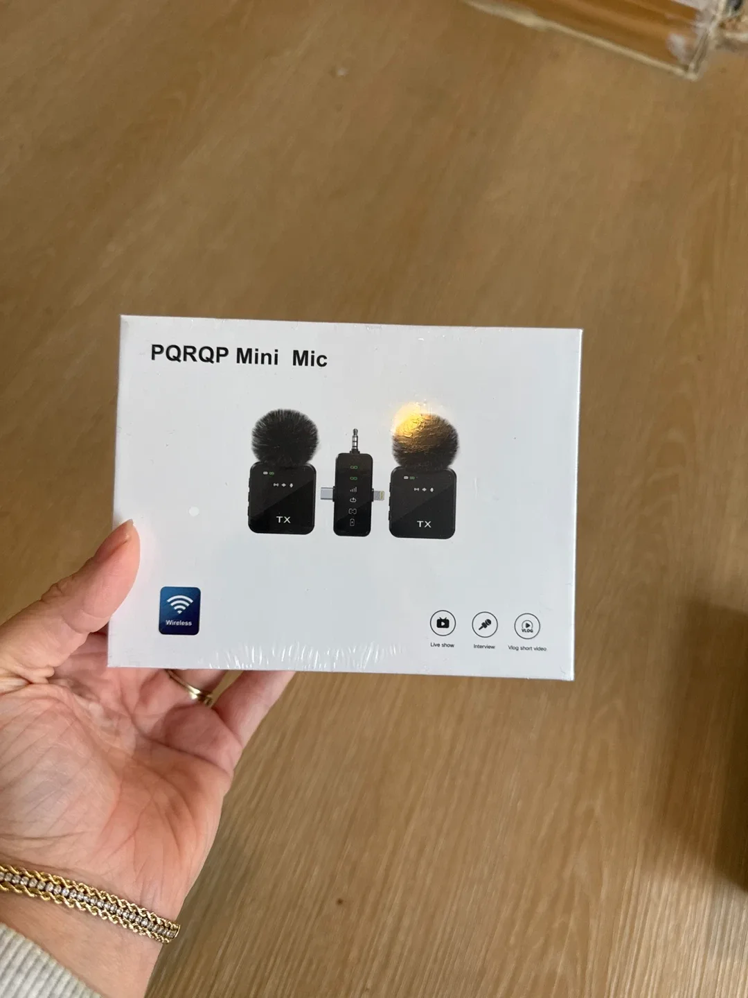 PQRQP Mini Wireless Microphone thumbnail
