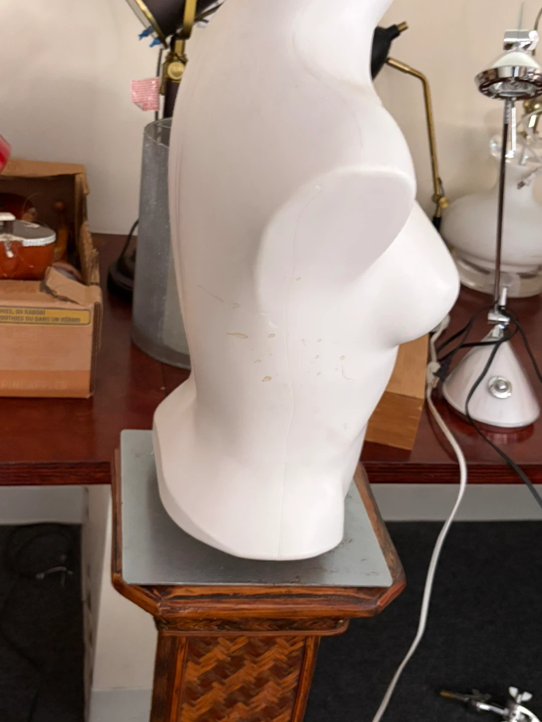 White Female Mannequin Torso - photo 3