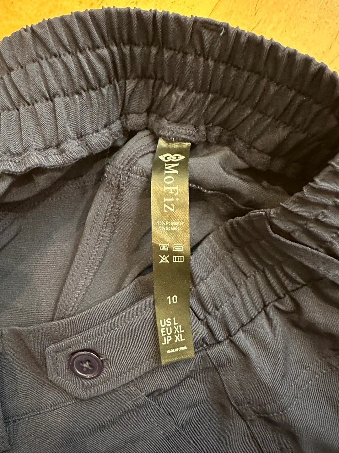 MoFiz Women's Shorts - Size L - Navy Blue image indicator(3)